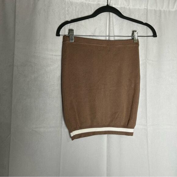 Superdown Beige & White Bonnie Varsity Mini Skirt Size XS - Picture 2 of 5